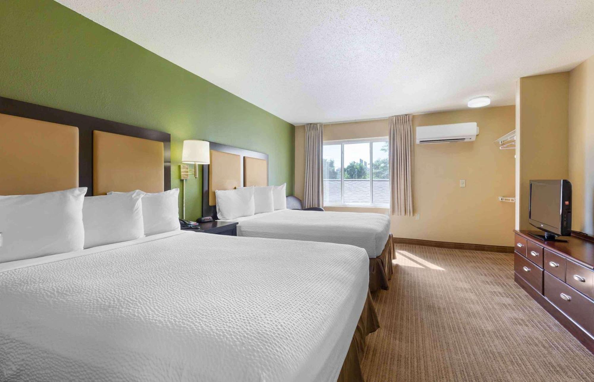 Extended Stay America Select Suites - Atlanta - Cumberland Mall Смирна Екстериор снимка