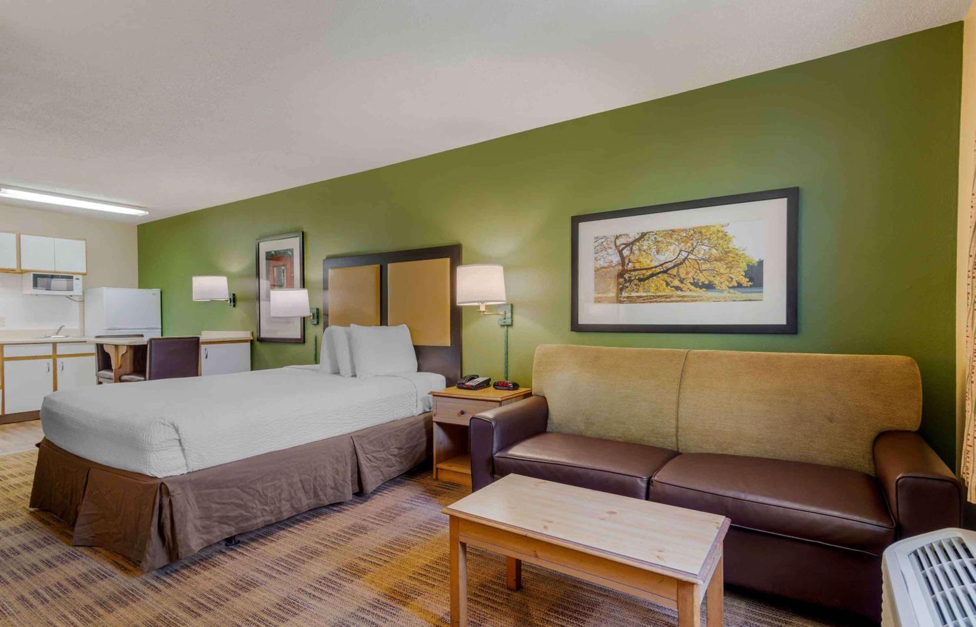Extended Stay America Select Suites - Atlanta - Cumberland Mall Смирна Екстериор снимка