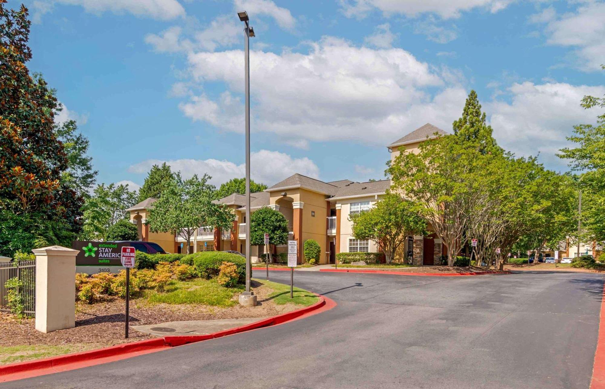 Extended Stay America Select Suites - Atlanta - Cumberland Mall Смирна Екстериор снимка