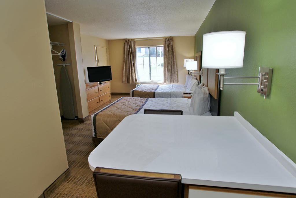 Extended Stay America Select Suites - Atlanta - Cumberland Mall Смирна Екстериор снимка